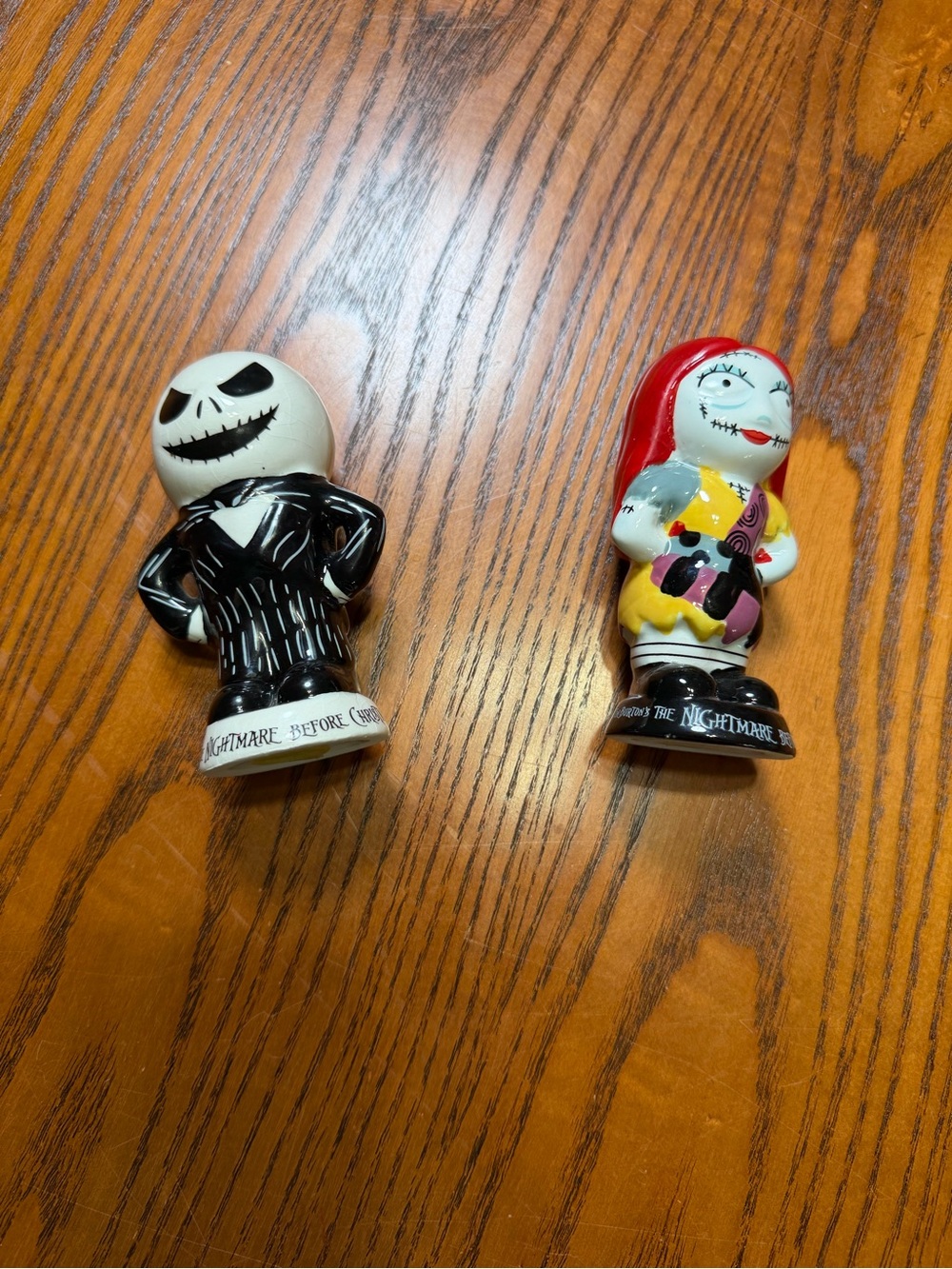 Disney The Nightmare Before Christmas Jack Skellington & Sally Salt Pepper Shake